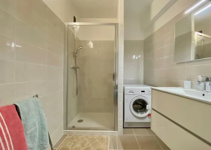 L Alicante Carre D'or 2 Pieces Terrasse Climatise Apartment Menton