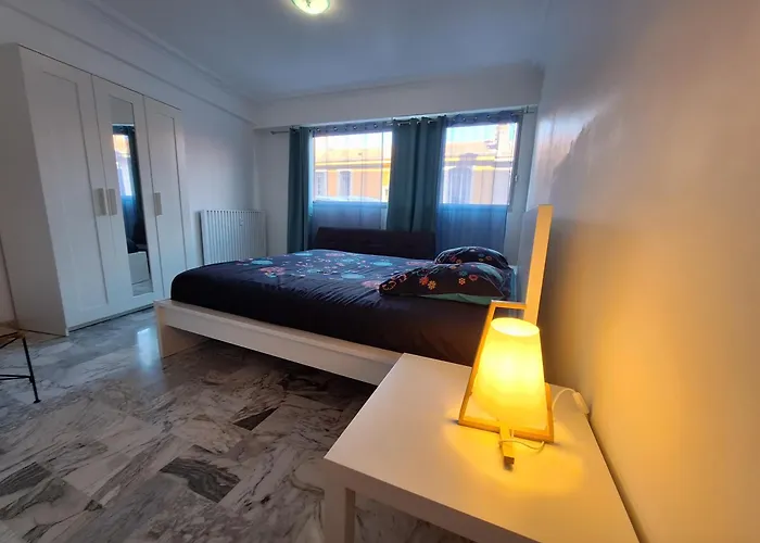 Apartment L Alicante Carre D'or 2 Pieces Terrasse Climatise Menton