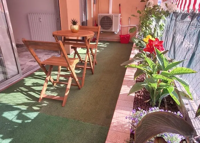 L Alicante Carre D'or 2 Pieces Terrasse Climatise Apartment *