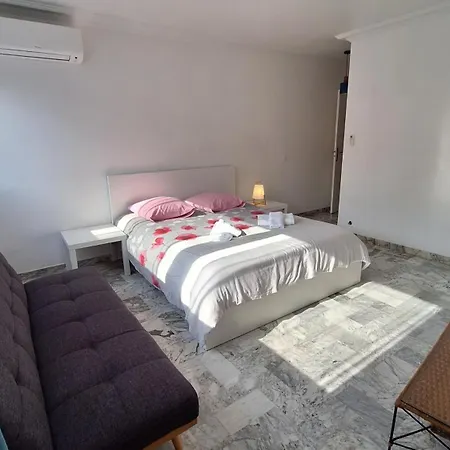 L Alicante Carre D'or 2 Pieces Terrasse Climatise * Menton