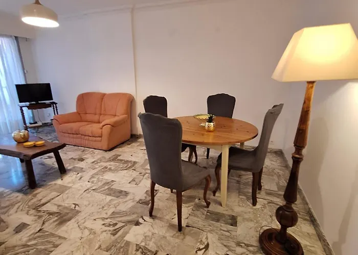 公寓 L Alicante Carre D'or 2 Pieces Terrasse Climatise 芒通