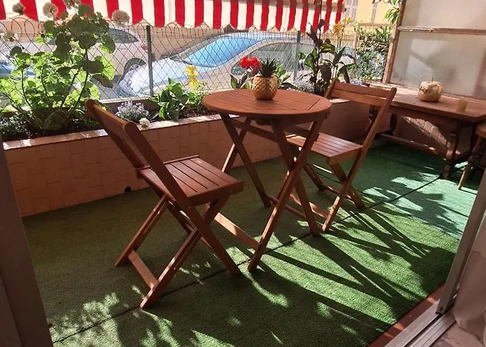 L Alicante Carre D'or 2 Pieces Terrasse Climatise *